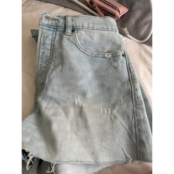 shorts - Picture 3 of 5